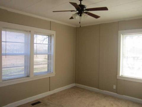 110 Demumbreum E, Loretto, TN 38469 photo 11