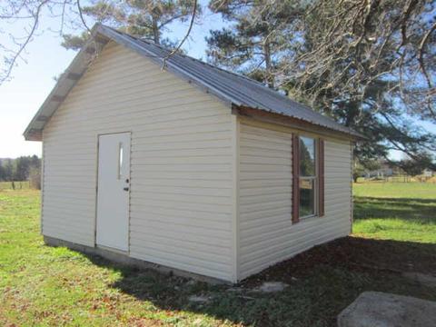 110 Demumbreum E, Loretto, TN 38469 photo 19