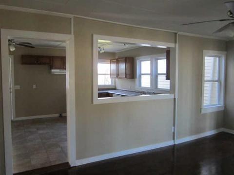 110 Demumbreum E, Loretto, TN 38469 photo 9