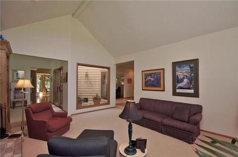 1902 Hogan Dr, Springfield, TN 37172 photo 3