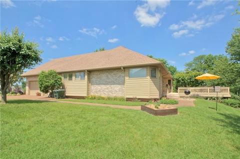1902 Hogan Dr, Springfield, TN 37172 photo 19
