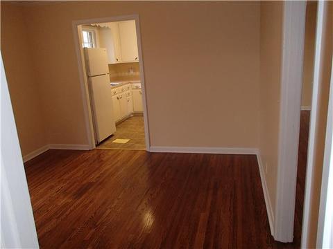 1502 Bartway Dr, Murfreesboro, TN 37130 photo 4