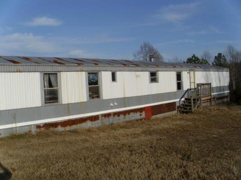 972 Pack Rd, White Bluff, TN 37187 photo 1