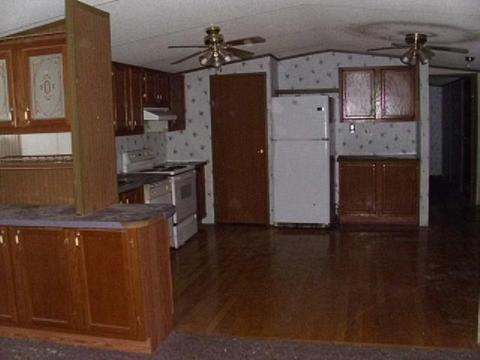 972 Pack Rd, White Bluff, TN 37187 photo 2