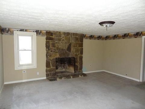 333 Marcrom Rd, Morrison, TN 37357 photo 7