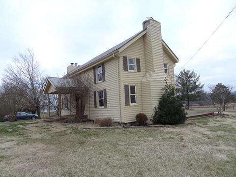 333 Marcrom Rd, Morrison, TN 37357 photo 2