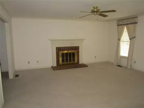 1805 Nicklaus Dr, Springfield, TN 37172 photo 2