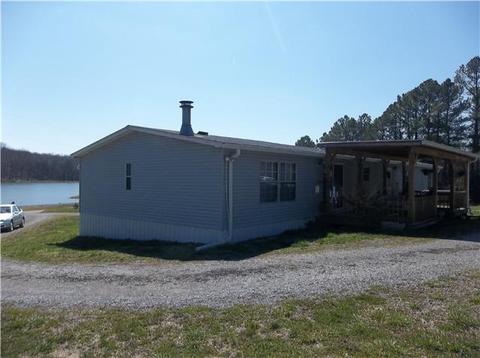 809 Echo Lake Dr, Pulaski, TN 38478 photo 2