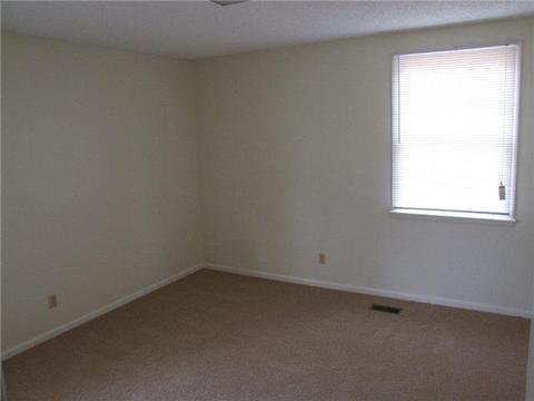 203 Sam Davis Dr, Springfield, TN 37172 photo 5