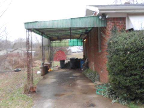 112 Mack St, Dickson, TN 37055 photo 3