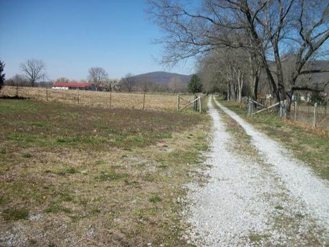 85 Mccormick Rd, Morrison, TN 37357 photo 11