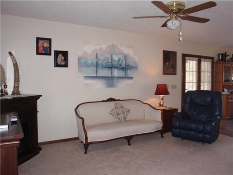 656 Grays Bend Rd, Centerville, TN 37033 photo 6