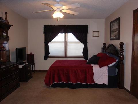 656 Grays Bend Rd, Centerville, TN 37033 photo 9
