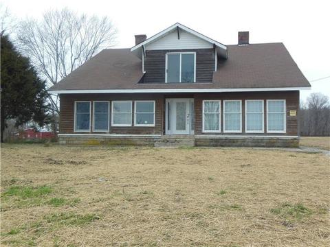 3961 Armstrong Rd, Springfield, TN 37172 photo 2