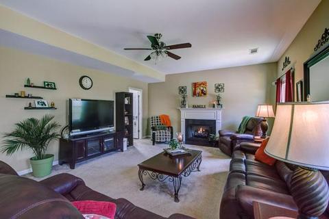 1069 Countess Ln, Spring Hill, TN 37174 photo 7