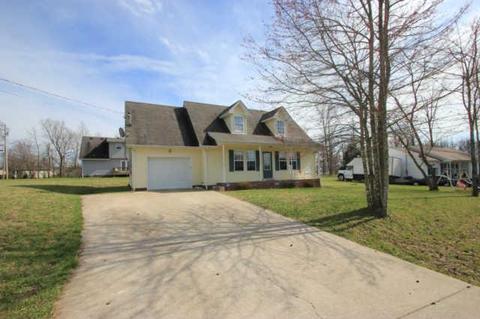 140 Silver Leaf Cir, Dickson, TN 37055 photo 2