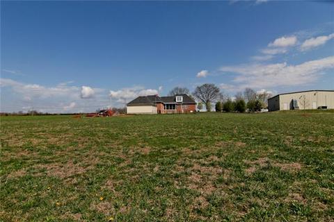 1061 Ferrells Loop Rd, Beechgrove, TN 37018 photo 4
