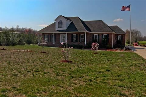 1061 Ferrells Loop Rd, Beechgrove, TN 37018 photo 1