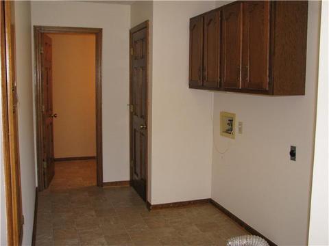 307 Mosley Dr, Springfield, TN 37172 photo 8