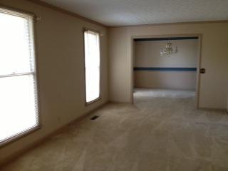 307 Mosley Dr, Springfield, TN 37172 photo 3