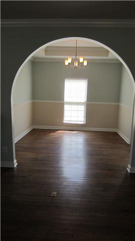 237 Stephen St, Dickson, TN 37055 photo 2