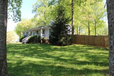 202 Nottingham Rd, Dickson, TN 37055 photo 3