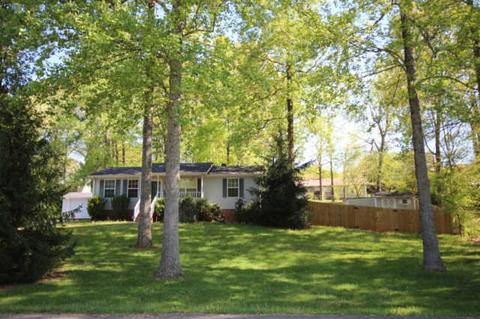 202 Nottingham Rd, Dickson, TN 37055 photo 2