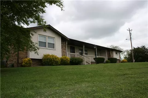 1246 Apache Ln, Madison, TN 37115 photo 2