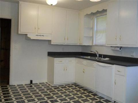 303 Golfview Ln, Springfield, TN 37172 photo 2