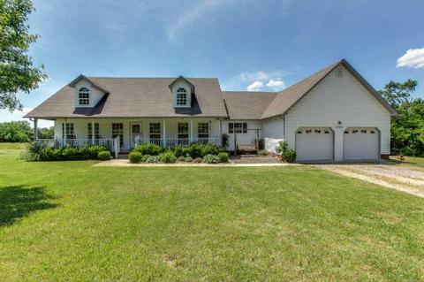 3023 Spring Hill-duplex Rd, Spring Hill, TN 37174 photo 1