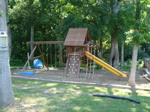 1151 Loop Dr, Pleasant View, TN 37146 photo 6