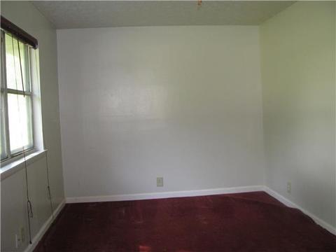 4864 Hembree Rd, Cunningham, TN 37052 photo 4