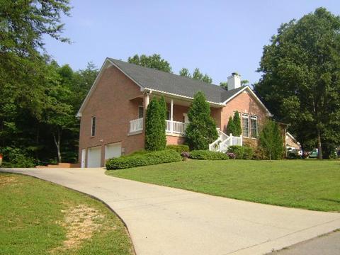 7829 Pinecrest Ct, Fairview, TN 37062 photo 1