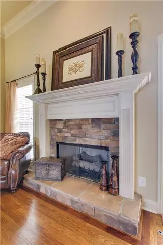 2004 Bathurst Ct, Spring Hill, TN 37174 photo 8