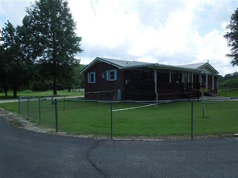 232 Daniel Rd, Dover, TN 37058 photo 4