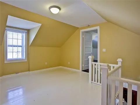 413 E Madison St, Pulaski, TN 38478 photo 9