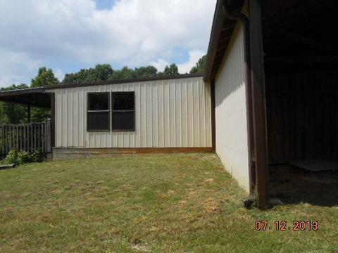 233 Macarthur Ln, Walling, TN 38587 photo 6