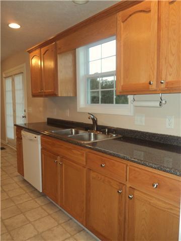5334 Draper Rd, Springfield, TN 37172 photo 6