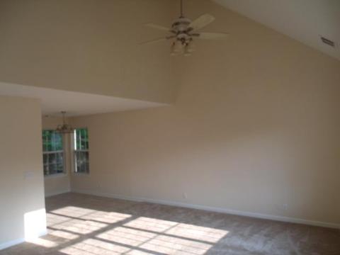 1104 Hickory Pointe, Dickson, TN 37055 photo 2