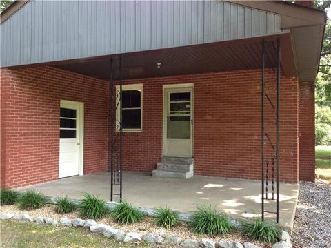 5071 Spears Rd, Centerville, TN 37033 photo 2