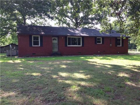 5071 Spears Rd, Centerville, TN 37033 photo 1