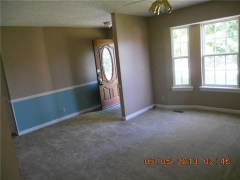 124 Sherron Dr, Dickson, TN 37055 photo 3