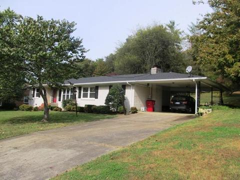 653 Carmack Ave, Carthage, TN 37030 photo 2