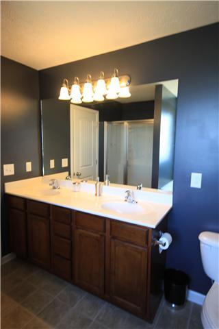 2076 Red Jacket Trce, Spring Hill, TN 37174 photo 9