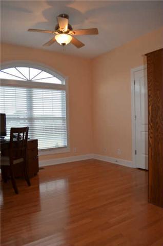 221 Barton Dr, Normandy, TN 37360 photo 14