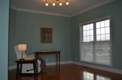 221 Barton Dr, Normandy, TN 37360 photo 9
