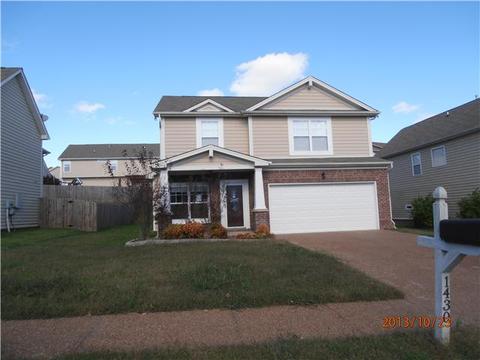 1430 Bern Dr, Spring Hill, TN 37174 photo 1