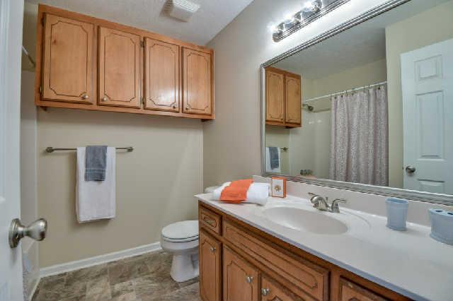  805 W 5th St, Dickson, TN 37055 photo 13