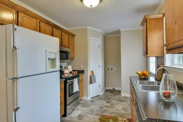  805 W 5th St, Dickson, TN 37055 photo 10