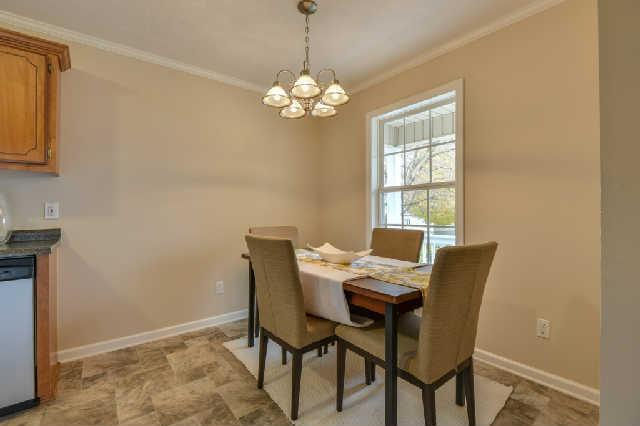  805 W 5th St, Dickson, TN 37055 photo 7